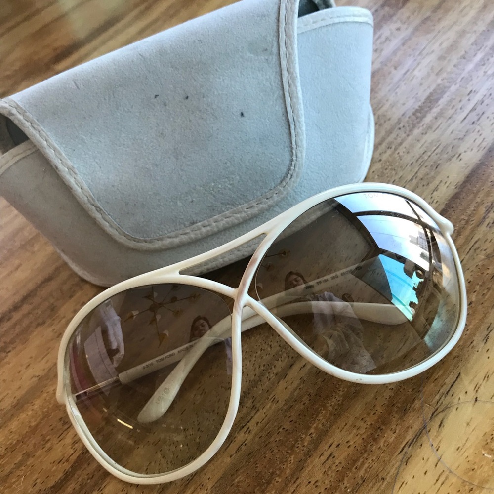 Tom Ford Ivory Vicky Glasses